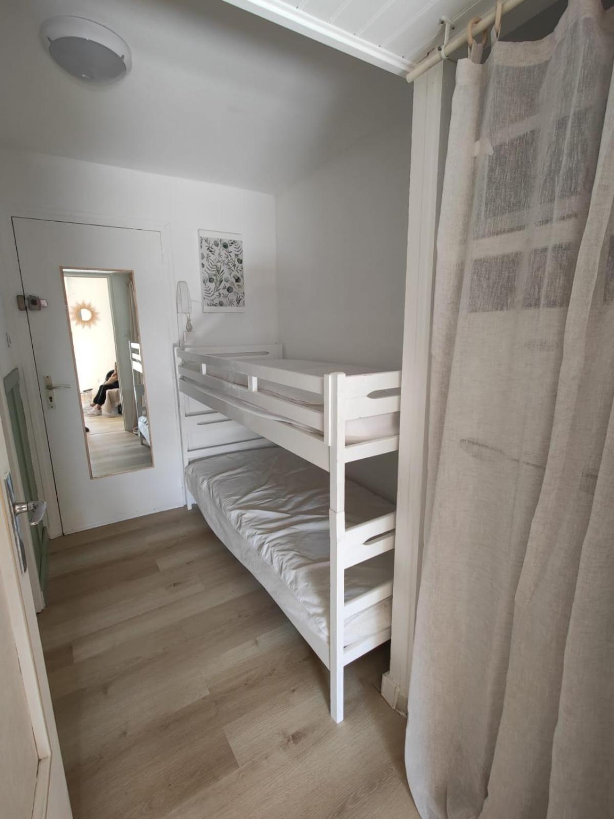 Saint-Mandrier-Sur-Mer Rsd Les Cometes Luaran gambar